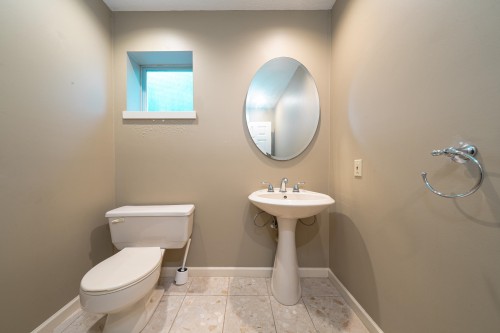 5456 Keith Road, West Vancouver, BC 