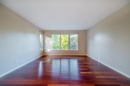 5456 Keith Road, West Vancouver, BC 