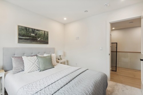 101-1038 Delestre Avenue, Coquitlam, BC 