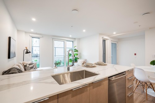 110-2085 1St Avenue E, Vancouver, BC 