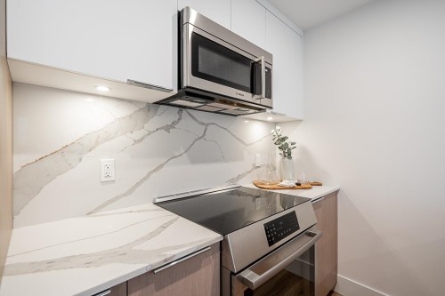 110-2085 1St Avenue E, Vancouver, BC 