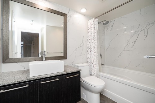 1305-2980 Atlantic Avenue, Coquitlam, BC 