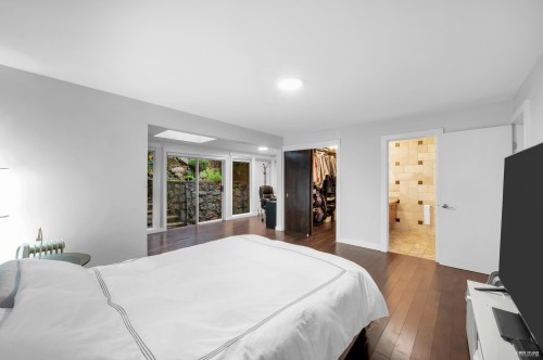 4066 Norwood Avenue, North Vancouver, BC 