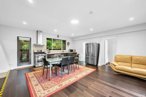 4066 Norwood Avenue, North Vancouver, BC 