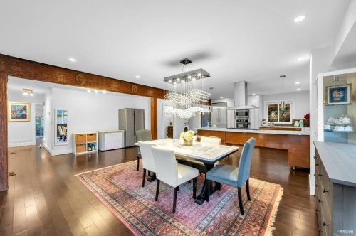 4066 Norwood Avenue, North Vancouver, BC 