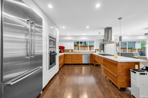 4066 Norwood Avenue, North Vancouver, BC 