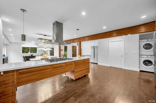 4066 Norwood Avenue, North Vancouver, BC 