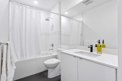 108-2345 Rindall Avenue, Port Coquitlam, BC 