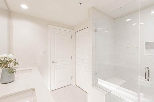 304-3096 Windsor Gate, Coquitlam, BC 