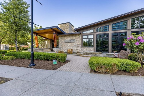 304-3096 Windsor Gate, Coquitlam, BC 