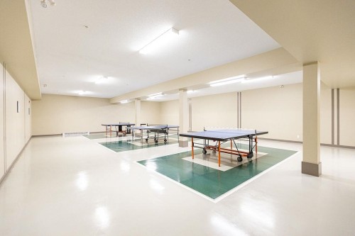 304-3096 Windsor Gate, Coquitlam, BC 