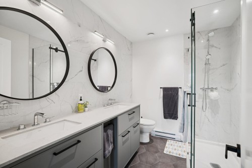 202-606 Foster Avenue, Coquitlam, BC 