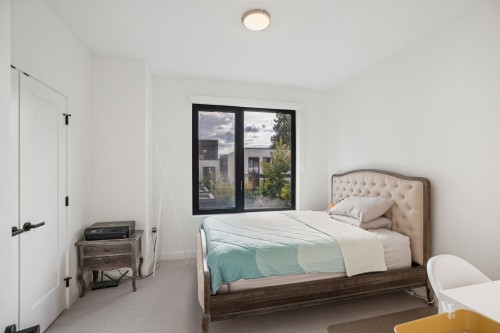 202-606 Foster Avenue, Coquitlam, BC 