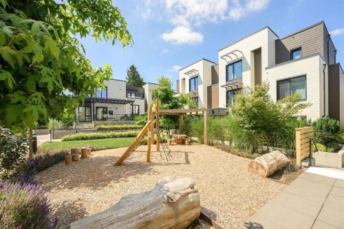 202-606 Foster Avenue, Coquitlam, BC 