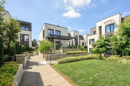 202-606 Foster Avenue, Coquitlam, BC 