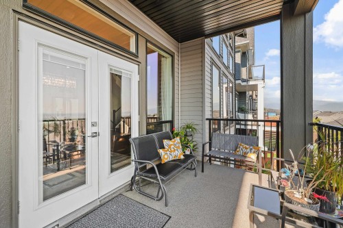 1419 Strawline Hill Street, Coquitlam, BC 