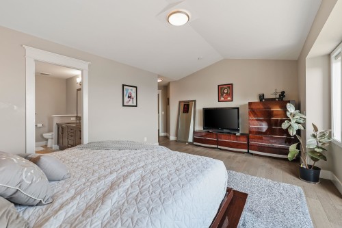 1419 Strawline Hill Street, Coquitlam, BC 