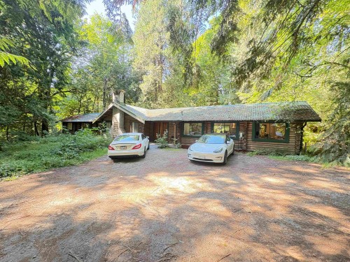 23551 132 Avenue, Maple Ridge, BC 