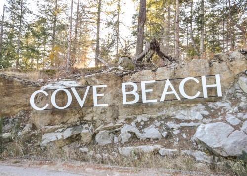 7643 Cove Beach Road, Halfmoon Bay, BC 