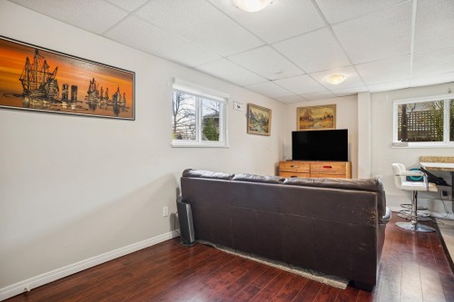 658 Pender Place, Port Coquitlam, BC 