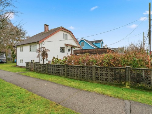 1311 Kamloops Street, Vancouver, BC 