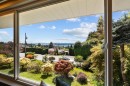 1895 Rosebery Avenue, West Vancouver, BC 