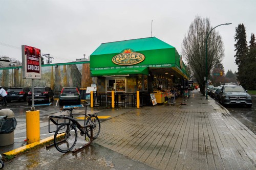 2715 16Th Avenue W, Vancouver, BC 