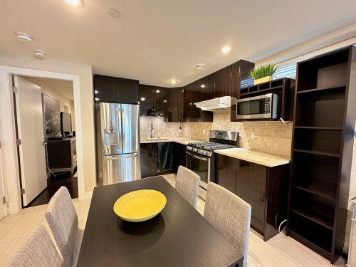 469 20Th Avenue W, Vancouver, BC 