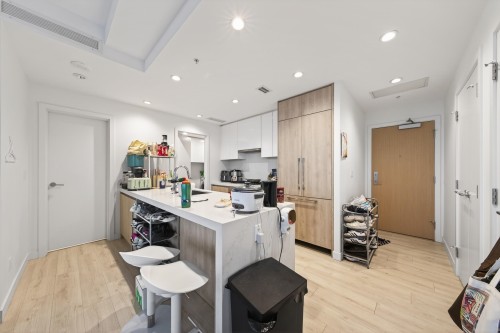 3402-6080 Mckay Avenue, Burnaby, BC 