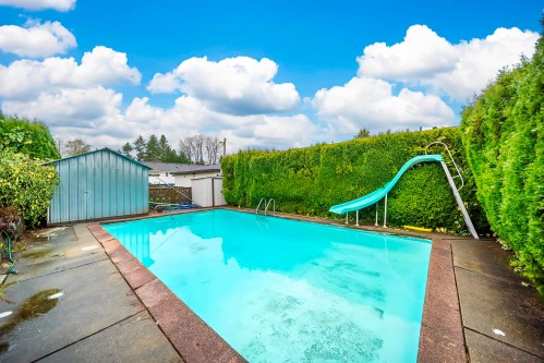 951 Everett Crescent, Burnaby, BC 