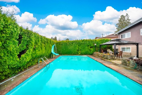 951 Everett Crescent, Burnaby, BC 