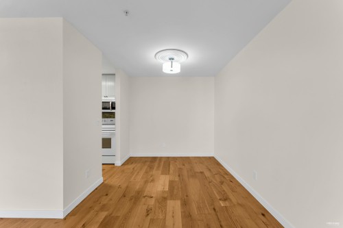 302-4758 53 Street, Delta, BC 