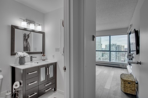 Ph6-1060 Alberni Street, Vancouver, BC 