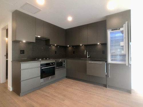 1201-2181 Madison Avenue, Burnaby, BC 