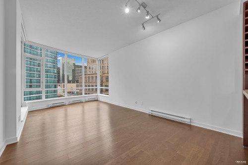 1002-833 Homer Street, Vancouver, BC 