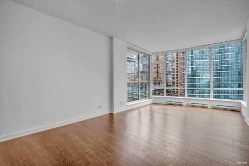 1002-833 Homer Street, Vancouver, BC 