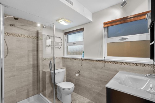 1721 Duncan Drive, Delta, BC 