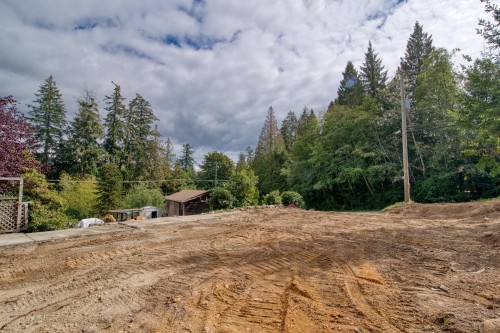 7712 Fawn Road, Halfmoon Bay, BC 