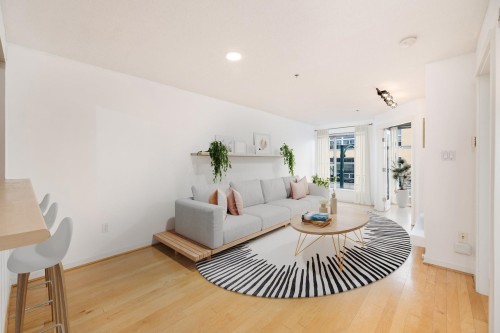 310-2768 Cranberry Drive  Vancouver, BC V6K 4V1