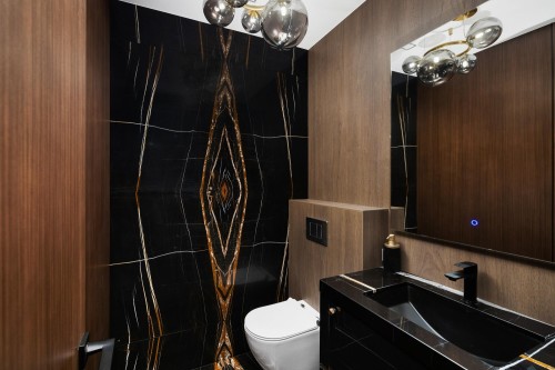 1405 28Th Street, West Vancouver, BC 