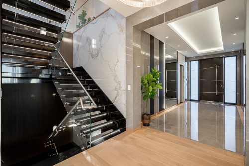 1405 28Th Street, West Vancouver, BC 