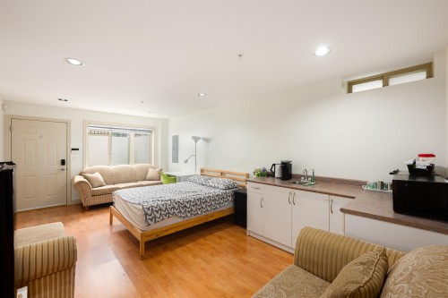 7949 Montcalm Street, Vancouver, BC 