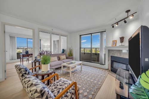 1503-6611 Cooney Road  Richmond, BC V6Y 4C5