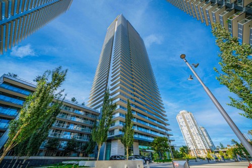 5002-3809 Evergreen Place  Burnaby, BC V3J 0M1