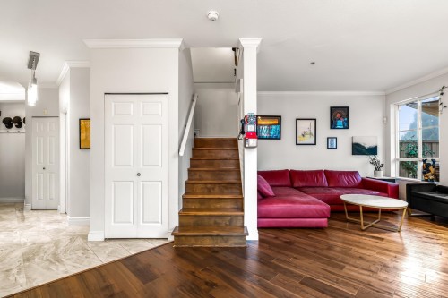 204-815 First Street, New Westminster, BC 