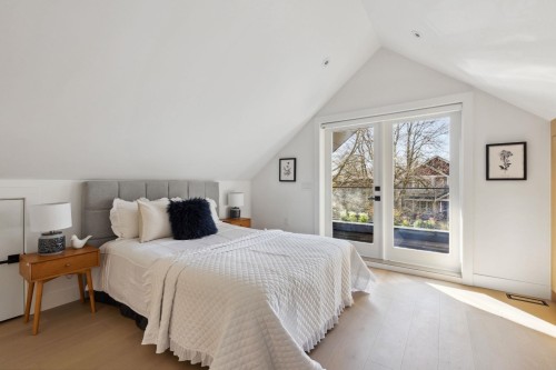 1-3081 14Th Avenue W, Vancouver, BC 