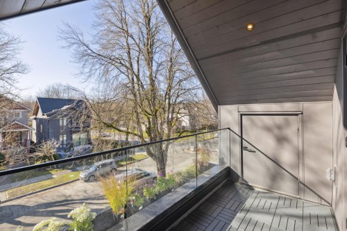 1-3081 14Th Avenue W, Vancouver, BC 