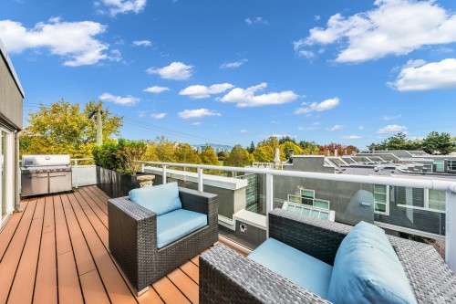 2243 Oak Street, Vancouver, BC 