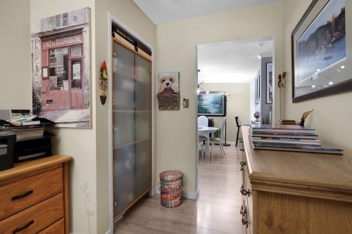 202-9300 Glenacres Drive, Richmond, BC 