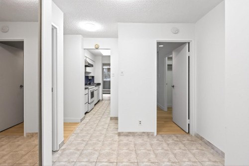 504-2024 Fullerton Avenue, North Vancouver, BC 